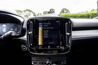 Volvo XC40 1.5 T4 Plug-in hybrid Core Bright  | Keyless | Camera | Carplay / 28
