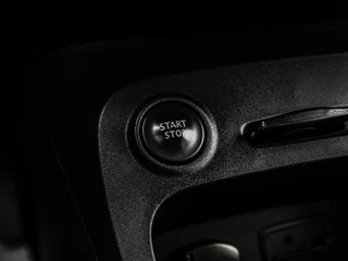 Renault Captur 1.2 TCe Dynamique | Automaat | Navi | Camera | Keyless | Climate control | Trekhaak / 27