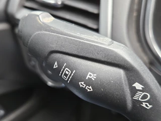 Ford Mondeo Wagon 1.5 Titanium NAVI TEL CC PDC SYNC KEYLESS / 24