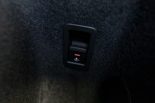Audi Q3 35 TFSI S Line Pro Line S  | E-Trekhaak | LED | Leder / 36