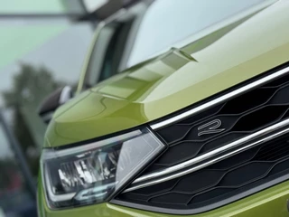 Volkswagen Taigo 1.0 TSI R-Line - Pano - 1E Eigenaar * DSG / 23