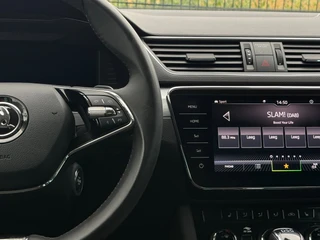 Škoda Superb Combi 1.4 TSI iV Business Edition Camera | PDC | Carplay | Stoelverwarming | / 20