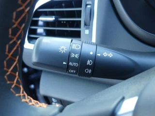 Suzuki S-Cross 1.4 Boosterjet Style Smart Hybrid Special Edition Panoramic Roof, 360 graden Camera, Half lederen Bekleding / 18