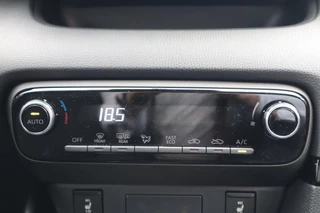 Toyota Yaris HYBRID 115 FIRST EDITION STOEL/STUURVERW DRAADLOOS-LADEN APPLE/ANDROID KEYLESS CLIMA AD-CRUISE 16" LM-VELGEN / 17