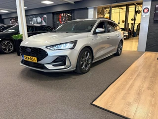 Ford Focus Wagon 1.0 EcoBoost Hybrid ST Line X automaat / Camera / cruise / stoel en stuurverwarming / 2