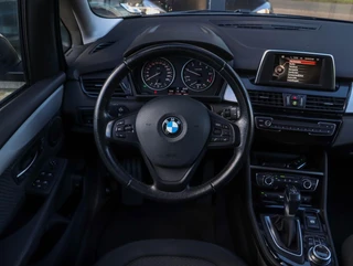 BMW 2-serie Gran Tourer 216d Centennial Executive / 16