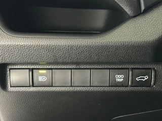 Toyota RAV4 2.5 Hybrid AWD Dynamic Trekhaak | 18'' L.M. Velgen | Elektrische Achterklep / 27
