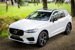 Volvo XC60 2.0 Recharge T8 AWD R-Design  Crystal Parelmoer Harman Kardon Memory Camera / 16