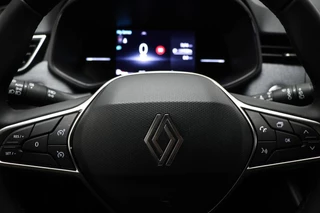 Renault Clio 1.0 TCe 90 GPF techno / 32