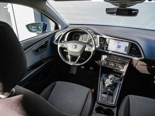 Seat Leon ST 1.0 EcoTSI Style Intense | Carplay | Keyless | Climate control | Cruise control | PDC v+a | Trekhaak / 18