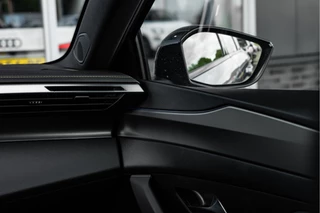 Peugeot 308 SW 1.6 Plug-in Hybrid 225 GT  | SOH 100% | Pano | Camera / 27