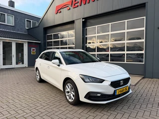 Seat Leon Sportstourer 1.5 TSI Style Launch Edition / ACC / Led / CarPlay / Trekhaak . / 2