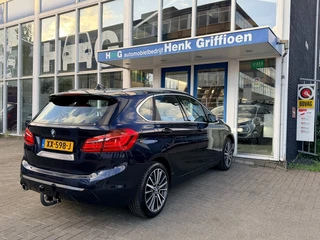 BMW 2 Serie Active Tourer 218i High Executive I Navigatie I Camera I Trekhaak I HUD I LED / 4