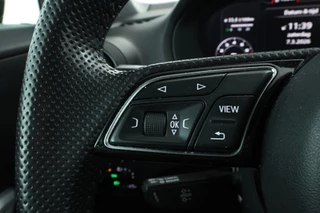 Audi Q2 1.4 TFSI CoDS-line  Automaat, Stoelverwarming, Virtual, Leer, / 21