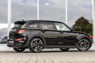 MINI Clubman 1.5 Cooper John Cooper Works  | Pano | 19" | Camera / 2