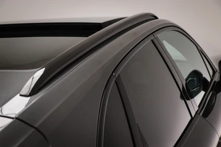 Porsche Cayenne 3.0 E-Hybrid Platinum Edition | LUCHTVERING | MASSAGE | STOELVENTILATIE | COMFORTSTOELEN | CAMERA | 22" / 12