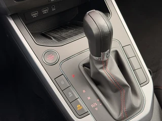 SEAT Arona 1.0 TSI FR Trekhaak CarPlay Keyless Navi ACC Stoelverwarming / 29