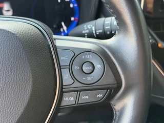 Toyota Corolla 1.8 HYBRID Automaat Navi Camera Trekhaak ACC / 31