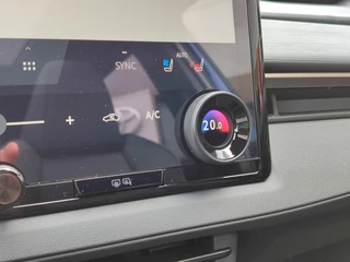 Toyota bZ4X Touring EXECUTIVE AWD 75 kWh NIEUW! PANODAK JBL-AUDIO 1500KG TREKGEW LM-VELGEN 20" 4S-BANDEN STOELVERW/KOELING STUURVERW BLIND SPOT WARMTEPOMP EL-ACHTERKLEP / 31
