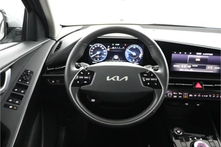 Kia Niro 1.6 GDi Hybrid DynamicLine  - Climate Control - Adaptieve Cruise Control - Lichtmetalen Velgen - Navigatie - Fabrieksgarantie tot 05-2032 / 33