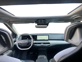 Kia EV4 Plus Advanced 58.3 kWh | Harman Kardon | Lederen Bekleding | panorma Schuif/Kanteldak | fabrieksgarantie t/m 3-2033 + 3x 1 jaar / 24