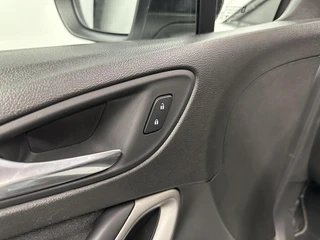 Opel Astra Sports Tourer 1.2 Edition LM CARPLAY CRUISE LED. / 18