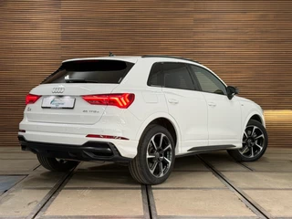 Audi Q3 45 TFSI e S line | 245 PK | Virtual Cockpit Plus | Camera | Black Optics | Leder | 2022 / 5