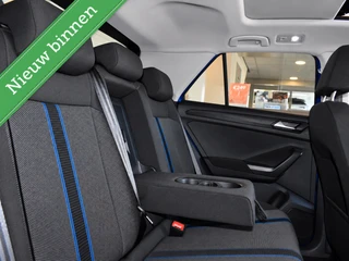 Volkswagen T-Roc 1.5 TSI Style PANORAMADAK/CAMERA/CARPLAY ANDROID/ETC.! / 17