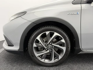 Toyota Auris 1.8 Hybrid Comfort Fabrieksgarantie | Panoramadak | Trekhaak | Navigatie | Camera / 14