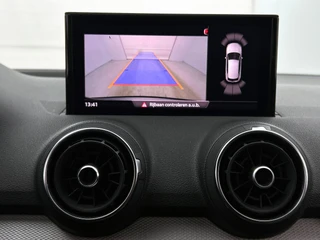 Audi Q2 35 TFSI Pro Line Automaat | Adaptive Cruise | Stoelverwarming | CarPlay | Camera | Parkeersensoren / 24