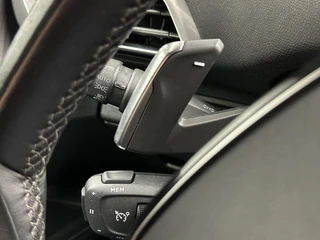 Peugeot 3008 1.2 PureTech Allure TREKHAAK NAVI CARPLAY LM CRUISE ECC. / 23