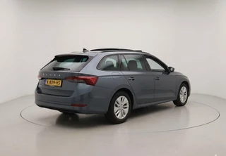 Škoda Octavia Combi 1.0 TSI Geen import | Panoramadak | Parkeersensoren | Stoelver / 2
