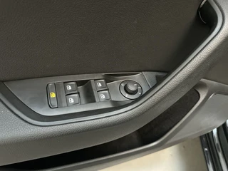 Skoda Superb Combi 1.5 TSI 150pk DSG ACT Business Edition Virtual Cockpit Navigatie DAB+ App-Connect / 19