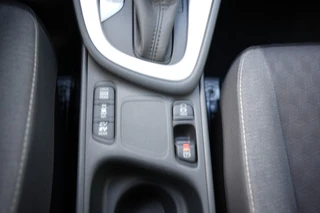 Toyota Yaris 1.5 HYB Camera,Carplay, Trekhaak / 24