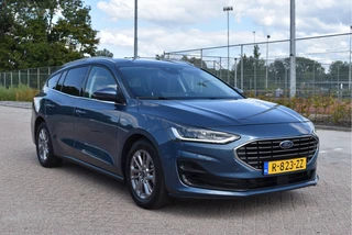 Ford Focus Wagon 1.0 EcoBoost Hybrid Titanium Winter Pack | NL-Auto | 1ste eigenaar | Carplay | Stoelverwarming | Full LED | Historie / 27