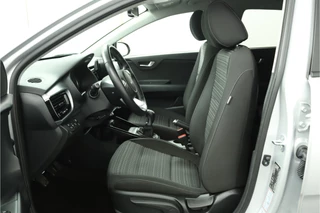 Kia Stonic 1.0 T-GDi MHEV DynamicPlusLine  Apple Carplay/Android Auto - Cruise Control - Climate Control - Navigatie - Stuur/Stoel Verwarming - fabrieksgarantie tot 11-2031 / 19