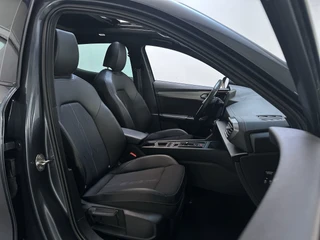CUPRA Formentor 1.4 e-Hybrid Business Camera Panoramadak Sfeerverlichting Navigatie App-Connect / 8