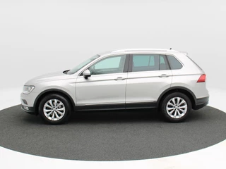 Volkswagen Tiguan 1.4 TSi 125 Pk Connected Series | Cruise Control | Navigatie | Climatronic | Parkeersensoren | 17 Inch | 158.663 Km !! / 10