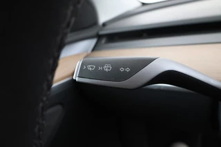 Tesla Model Y Long Range AWD 75 kWh Navigatie, trekhaak! Volleder, Climate / 22