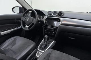 Suzuki Vitara 1.6 High Executive 120pk | Automaat | Navigatie | Panoramadak | Climate Control | Cruise Control Adaptief | Camera | Stoelverwarming / 16