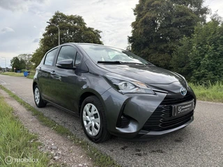Toyota Yaris 1.5 Hybrid Dynamic / Invalide Auto / Cam / Navi / 4