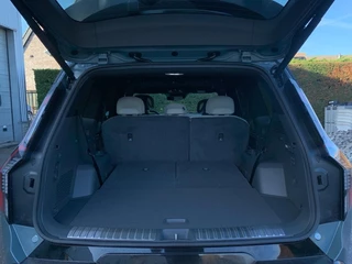 Kia EV9 GT-Line AWD 99.8 kWh | Demo | Stoelverwarming + ventilatie v + a| Navigatie | Schuifdak | Head up display / 29