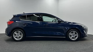 Ford Focus 1.0 EcoBoost Trend Edition Business CAMERA CARPLAY NAVI LM. / 8