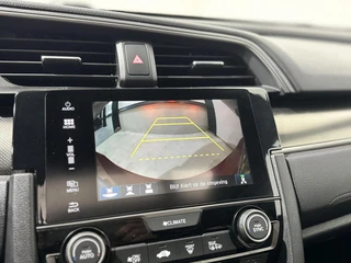 Honda Civic 1.0 i-VTEC Executive|PANO|KEYLESS|LANE ASSIST / 23