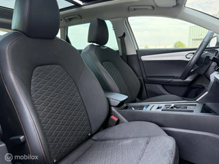 Seat Leon Sportstourer 1.5 eTSI FR / Pano / Trekhaak / Beats / 9