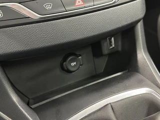 Peugeot 308 1.2 PureTech Blue Lease Premium CAMERA CARPLAY NAVI ECC CRUISE LM. / 34