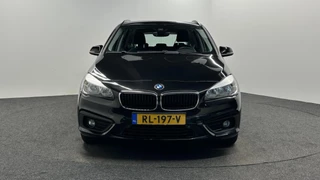 BMW 2-serie Active Tourer 218i Luxury AUTOMAAT CRUISE / 7