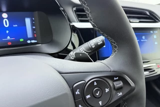 Opel Corsa 1.2 Turbo Hybrid GS 110 PK Automaat | Navigatie via Carplay | Camera | Parkeersensoren voor en achter | Lichtmetalen velgen / 21