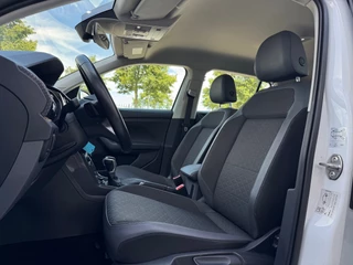 Volkswagen T-Cross 1.0 TSI Style * Virtual Cockpit * Stoelverwarming * Carplay / 5