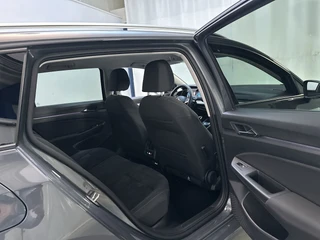 Volkswagen Golf Variant 1.0 TSI Life Business Alcantara Sfeerverlichting Camera Navigatie / 18